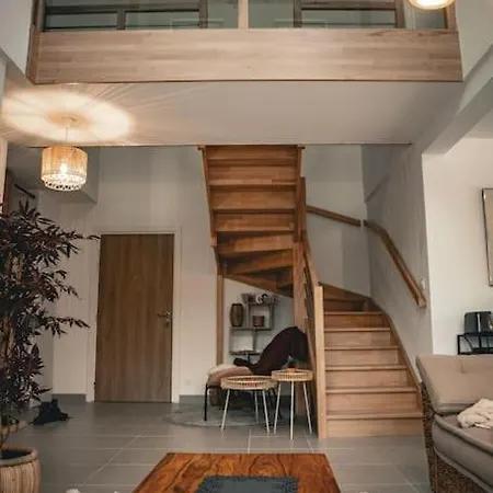 Apartment Le Meribel - Conciergerie De La Yaute