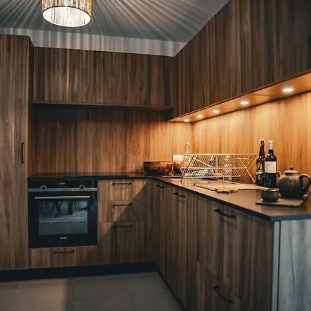 Le Meribel - Conciergerie De La Yaute Apartment
